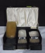 George V Gentleman's set silver brushes, viz:- pair hairbrushes, comb, clothesbrushes, with engine