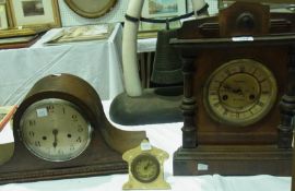 Late nineteenth century mantel clock with German fourteen day striking movement with column supports