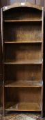 Twentieth century oak open bookcase with turned top, five shelves, width 50cms