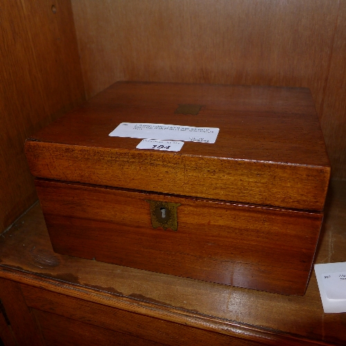 A Victorian mahogany writing slope with leather fitted interior WIdth 27 cm x Depth 22 cm x Height