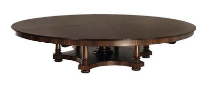 A calamander radially extending dining table in William IV style, of recent manufacture, in the