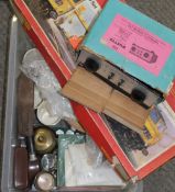 Assorted collectables, including a OO gauge Hornby No.RS602, Freightliner Set, boxed as one; a