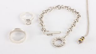 * A Tiffany & Co silver bracelet, London 2010, stamped makers mark and hall mark to the ring of the