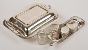 A small quantity of silver items, to include: an Edwardian silver heart shaped box by Jay, Richard