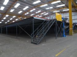 Free Standing Mezzanine Floor and Dexion Boltless Racking System