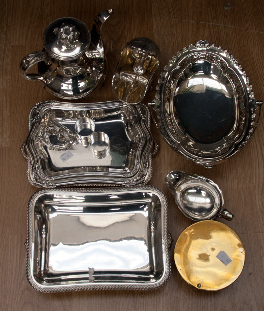 A quantity of Victorian and later plated ware, including entree dishes, coffee pot, sauce boat by
