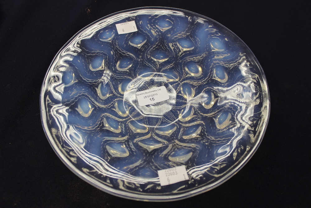 A Renee Lalique ''Plumes De Paon' bowl, signed R.Lalique France