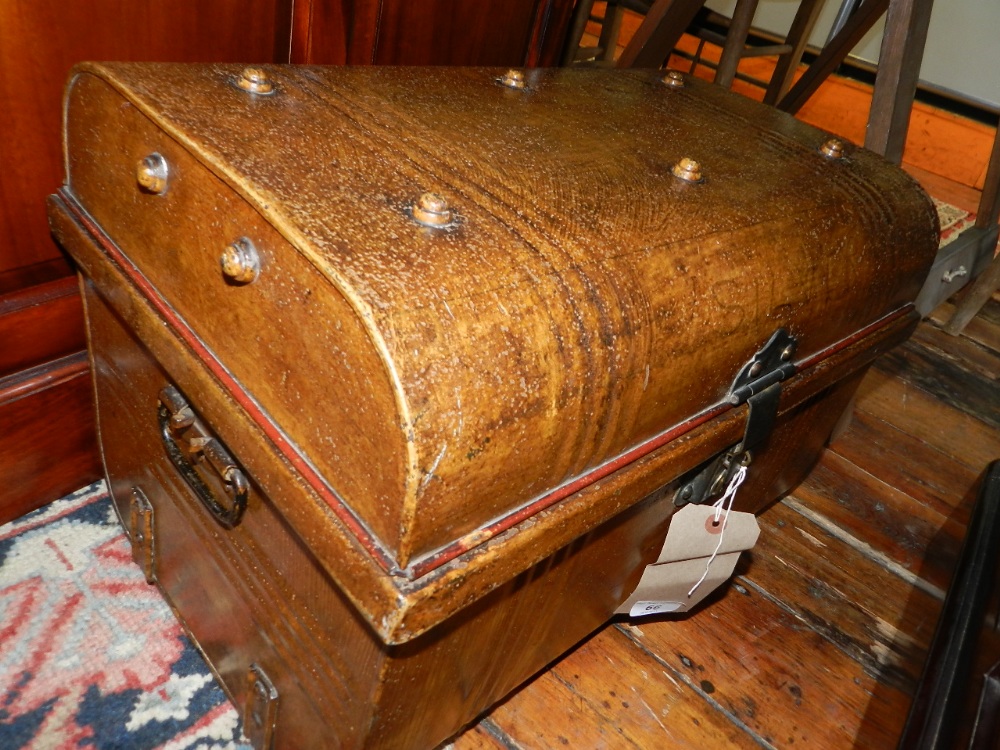 Aldridge Bros, Newington Butts. A late 19th/early 20th century drag-painted travelling trunk. H.