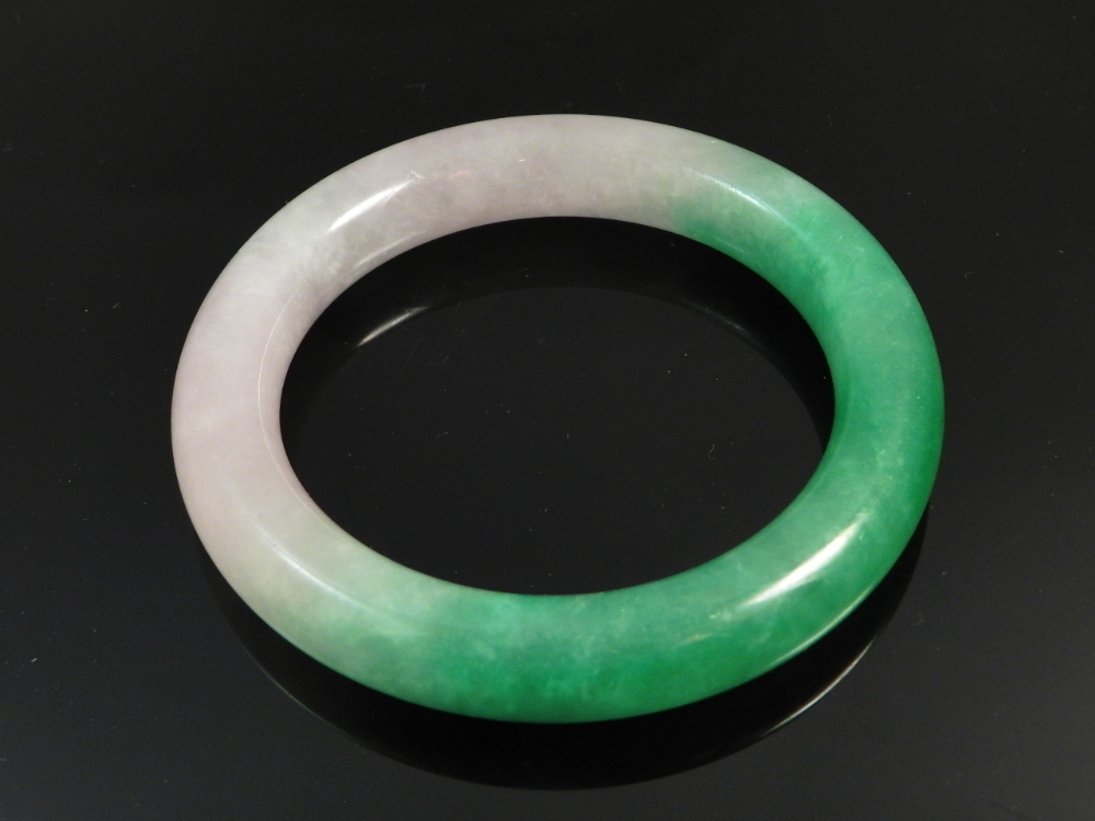 A two colour jade bangle