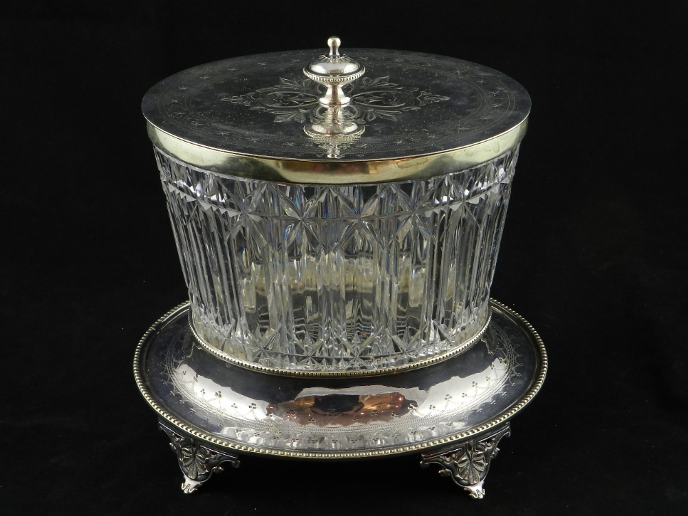 A Victorian silver plated mounted cut crystal glass ice bucket in stand (a/f)