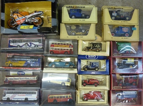 Model vehicles including, Matchbox Models of Yesteryear, Corgi Omnibus