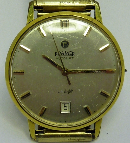 A gentleman`s stainless steel backed Roamer Limelight automatic wristwatch, no winding crown, case