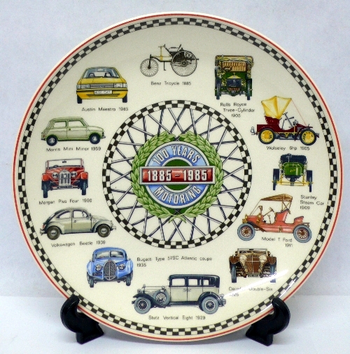 A Wedgwood commemorative plate, 100 Years of Motoring 1885-1985