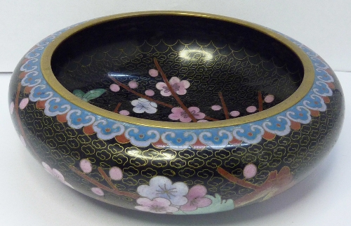 A Jingfa cloisonne bowl, height 7cms