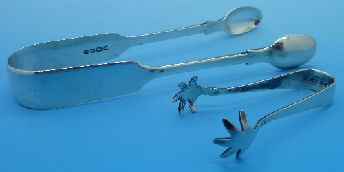 Two pairs of silver sugar bows, weight 55.6gms
