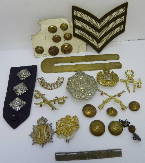 Military badges and buttons