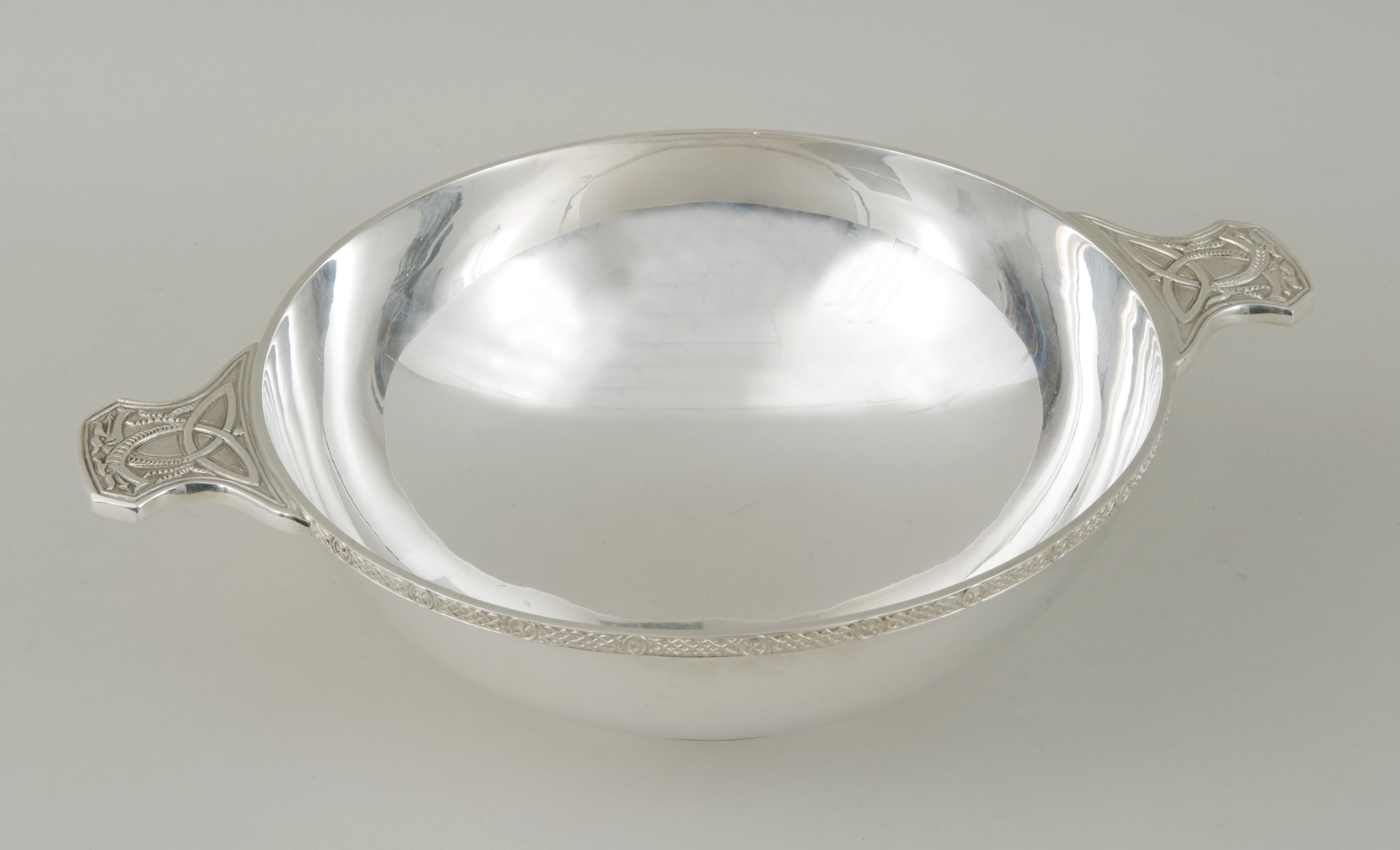 A mid-20th century silver plated fruit bowl by Frank Cobb & Co of Sheffield. 9in (23cm) dia. 814g.