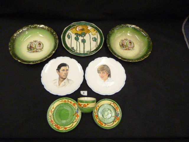 Pair of Royal Albert Wall Plates Depicting Charles & Diana, 2 King George & Queen Mary Coronation