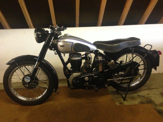 -Click here to bid -   1948 BSA M21 600cc  Reg.no. KYA 600 Frame no. YM20T3544 Engine no.