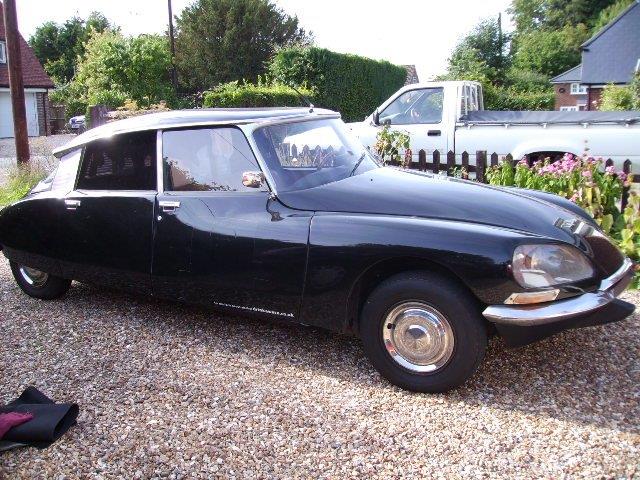 -Click here to bid -   1972 Citroen DS21 Saloon  Reg.no. XJB 833L Chassis no. 4526469 Engine no.