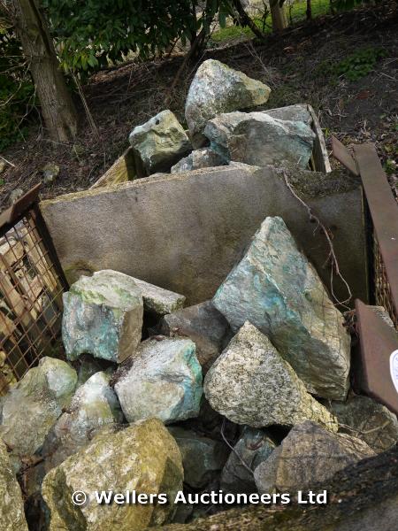 *TWO PALLETS OF SOUTH AFRICAN LARGE QUARTZ ROCKS