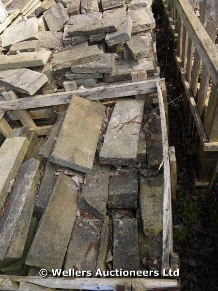 *FOUR PALLETS OF RANDOM SIZE YORKSTONE WALLING