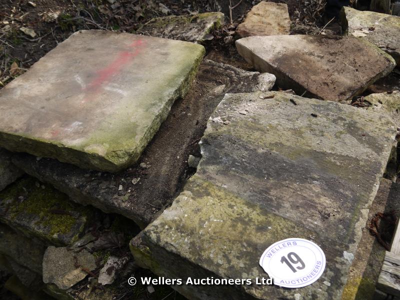 *PALLET OF APPROX 8 SQUARE YARDS OF PORTLAND FLAG STONES