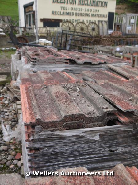 *7 PALLETS OF APPROX 950 MARLEY ROOF TILES - EACH 16" X 13"