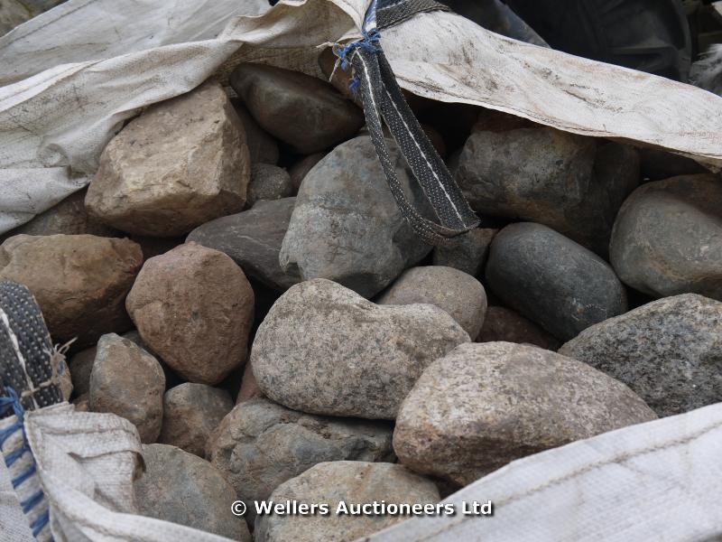 *2 BAGS OF DUCKSTONE COBBLES