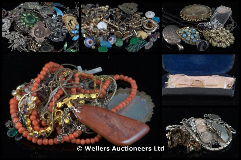 "Bag of costume jewellery including brooches, coral necklaces, bracelets, rings and earrings"
