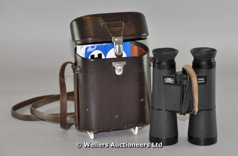 "Carl Zeiss dialyt 10 x 40b horseracing binoculars, with leather case"