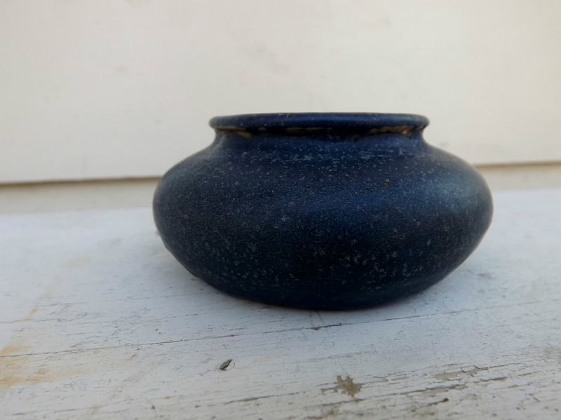 A very fine Grueby American art pottery studio pot, bulbous form blue glaze slip, impressed