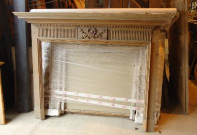 A reclaimed pine fire surround with a decorative central pattern. Excellent condition Mantle 2007mm