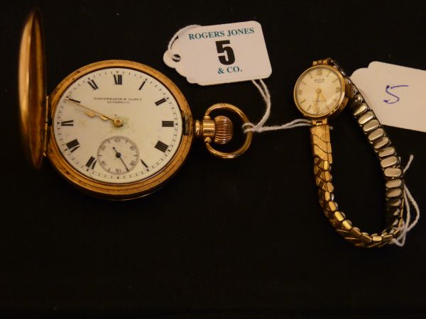 Watch.  A pocket watch. Gent`s rolled gold encased `Hunter` pocket watch with monogrammed back, a