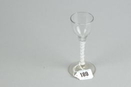 An 18th Century spiral twist ale glass, 5.5 ins (14 cms) high