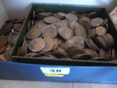 A very large parcel of mainly English bronze coinage.