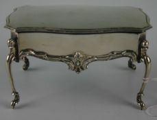 An Edwardian novelty silver ladies ring box in the form of a console table, Mark of William Comyns &