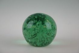 A Victorian large green glass dump 5ins (13cm)