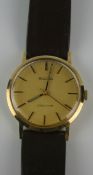 Gentleman`s yellow metal (possibly gold 9ct) Bulova Longchamp wristwatch with brushed gold