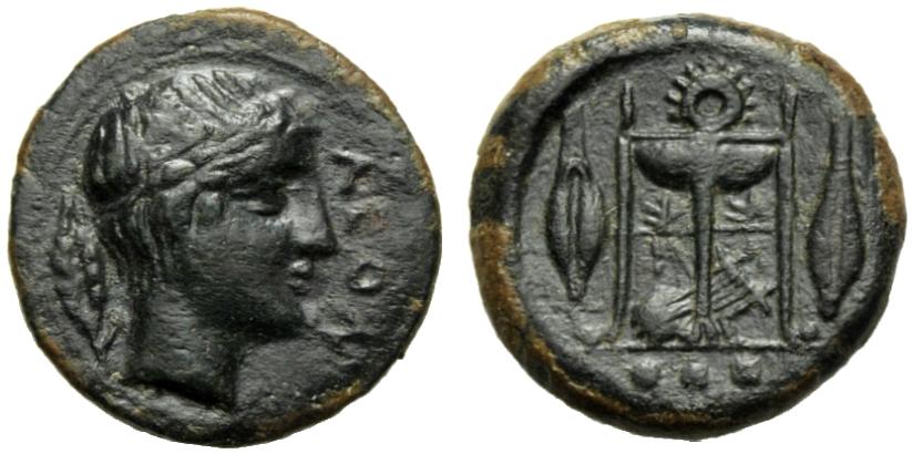 Greek Coinage Sicily, Leontini, Tetras, c. 405-402 BC; AE (g 1,83; mm 13; h 11); ?EON, laureate head