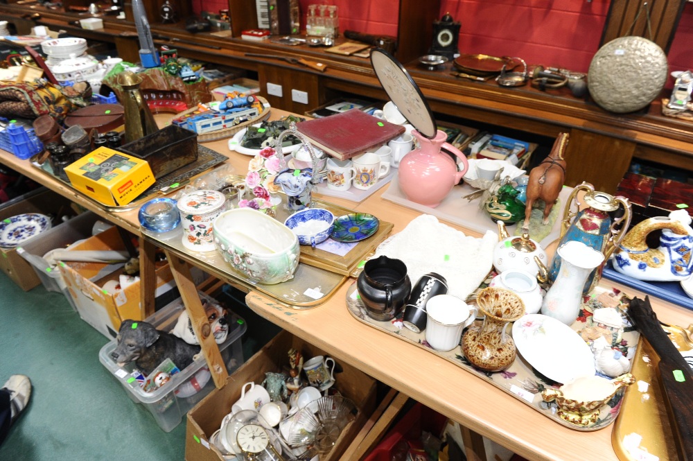 Three trays inc. Vienna style vase, mottled glazed art pottery, floral encrusted wares,