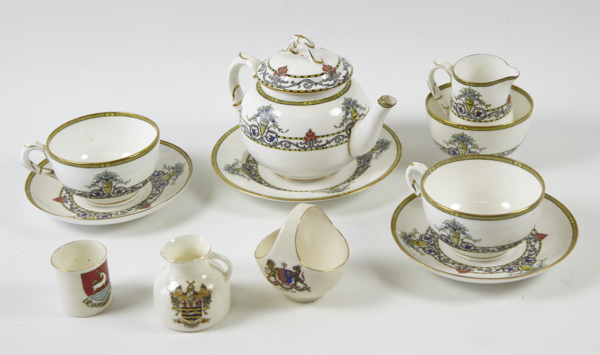 Royal Worcester tea for two, Colwell pattern, comprising two cups, two saucers, teapot & plate, also