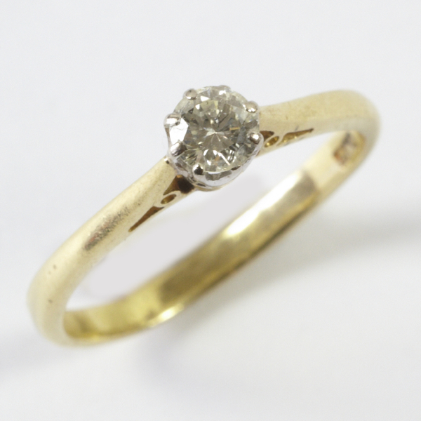 Ladies` diamond solitaire ring, comprising brilliant cut stone, approx. 0.25 carats, in  white