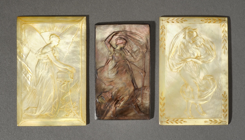 Paul Victor GRANDHOMME (1851-1944) et MOREL Suite de trois plaques rectangulaires en nacre à décor