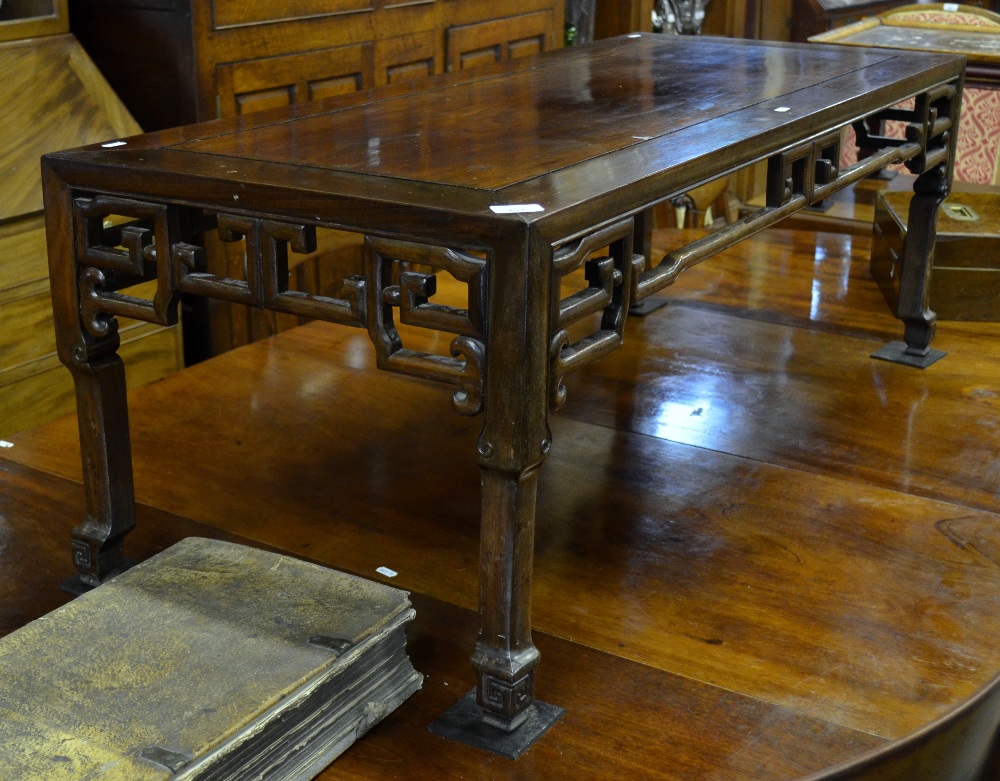 An antique Chinese rosewood long low table, 122 cm x 51 cm x 43.5 cm high Condition Report Sound