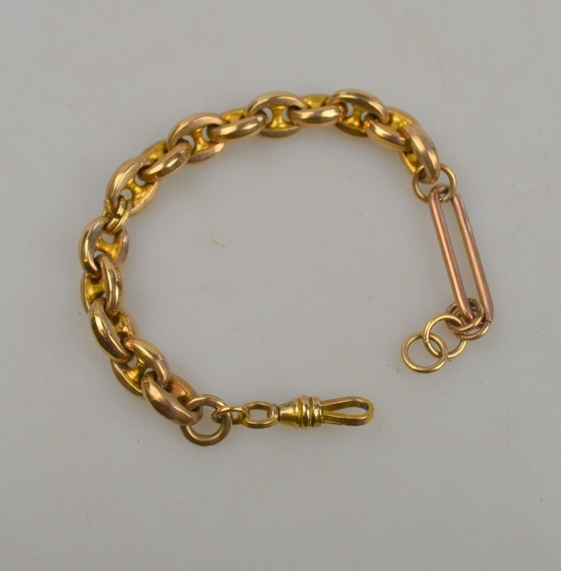 9ct yellow gold bracelet formed of hollow cable style chain and one long link, bolt ring attached,