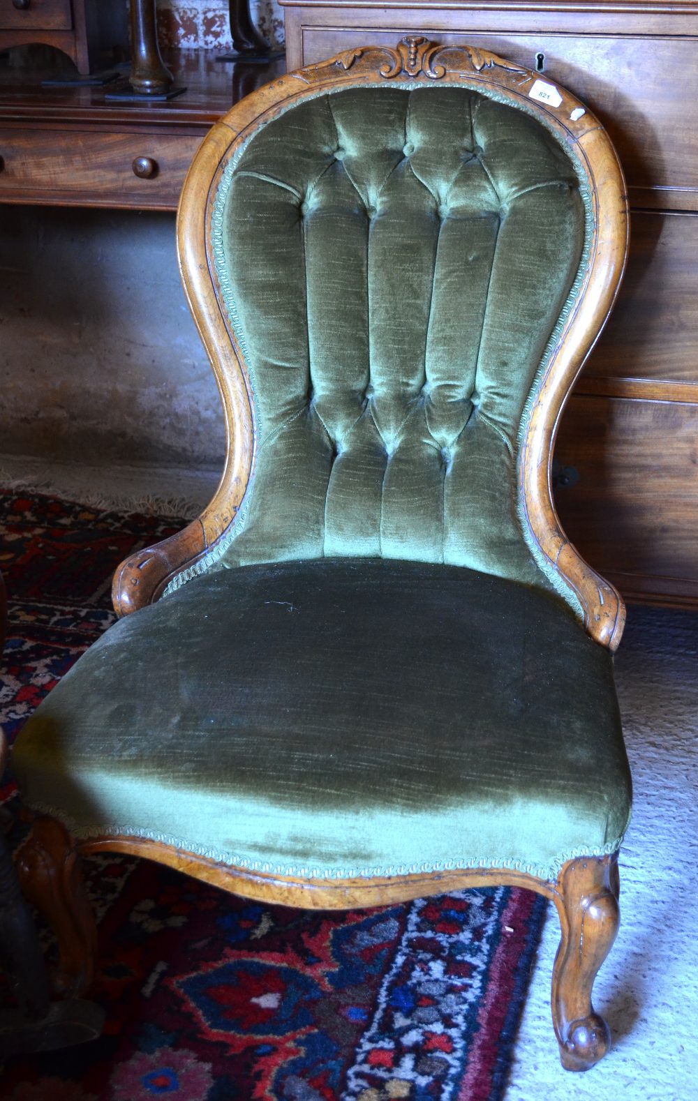 Victorian mahogany framed button upholstered spoonback chair