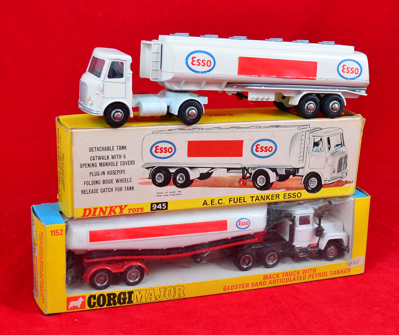 Corgi Major Toys 1152 Mack Truck with Gloster Saro Articulated Petrol Tanker (G/VG in G box with