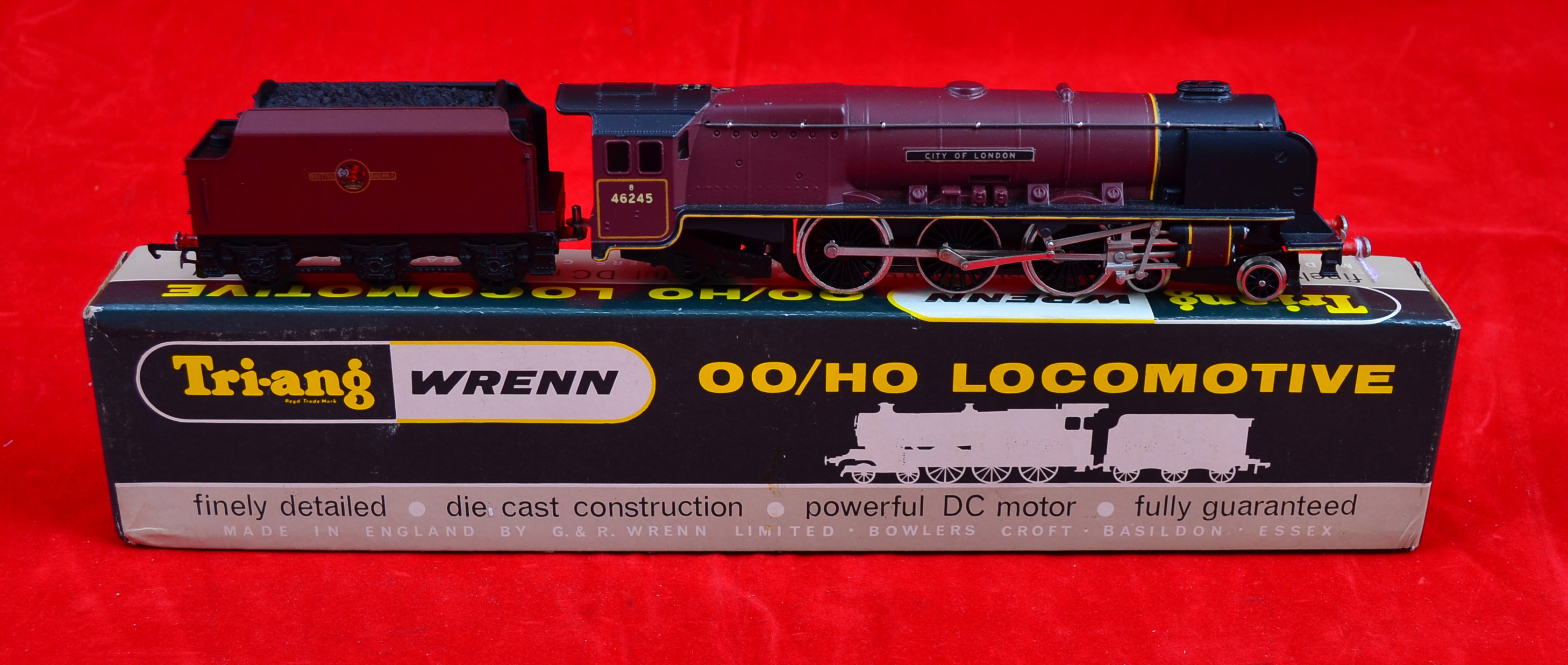 OO gauge, Wrenn W2226 BR maroon 4-6-2 `City of London 46245`, VG in VG box.