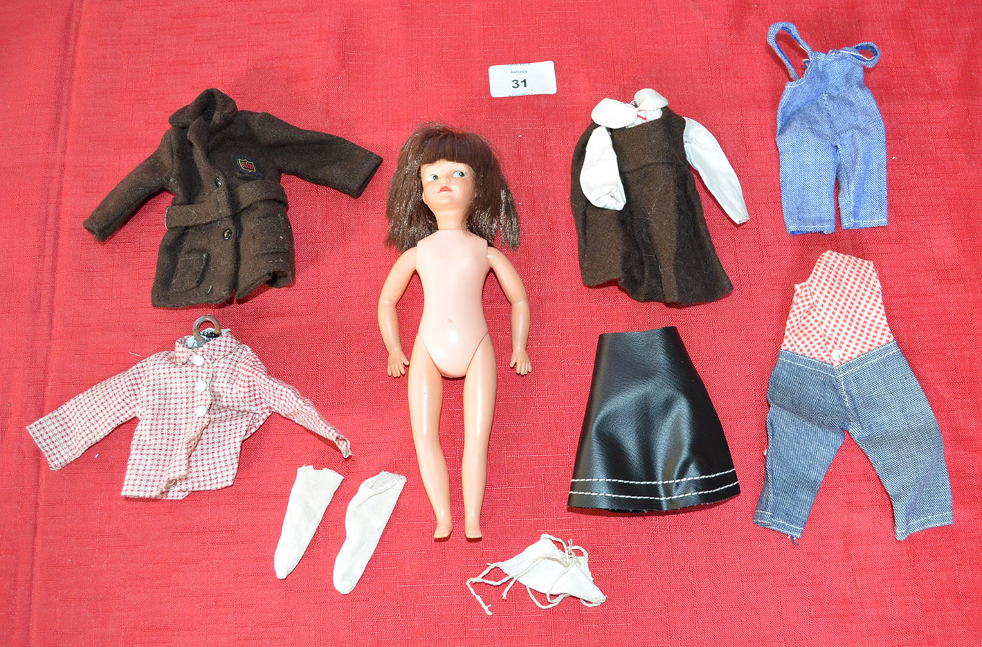 Pedigree Patch doll, brunette, G/VG condition unboxed. Together with a selection of clothing